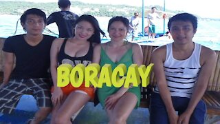 Boracay Feeding Fish ( Philippines )