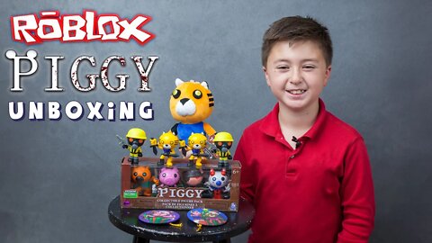 PIGGY ROBLOX Video Game Official Toys UNBOXING! Plush & Figures!
