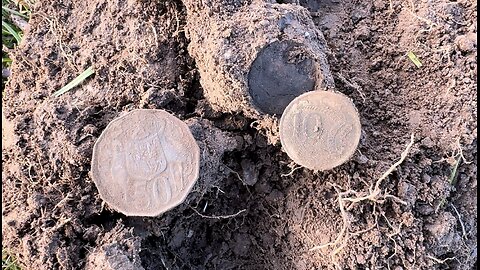 Silver Jubilee 50 Cent Coin Spill Metal Detecting With Chef