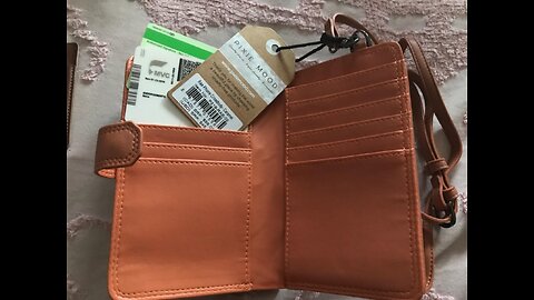 Pixie Mood Rae 4 x 7 Vegan Leather Convertible Crossbody Phone Wallet