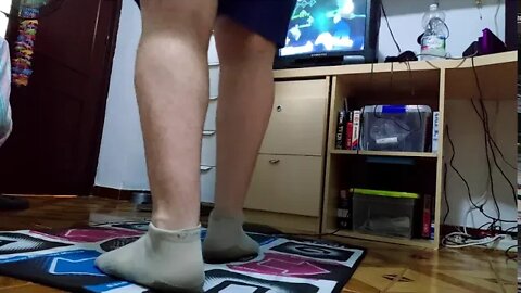 DAChipBAG prueba el Dance Dance Revolution en casa