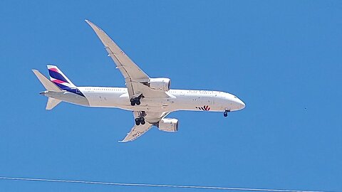 Boeing 787-9 CC-BGF vindo de Guarulhos para Fortaleza