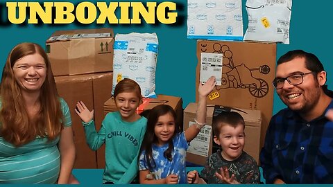 WE GOT 7 PACKAGES. FAMILY UNBOXING