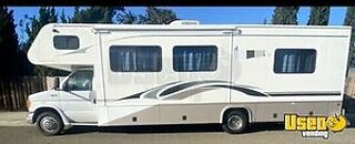 2003 Mobile Beauty Salon Truck | Mobile Business Vehicle for Sale in California