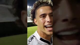 Vasco 1x0 CSA - Jogadores comemorando a vitória no gramado