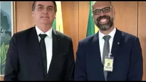 Bolsonaro diz que vai estudar indulto a Allan dos Santos