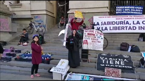 CHILE: Agrupación buscando la verdad hace jornada informativa en la Biblioteca Nacional, 24 de marzo 2022