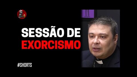 AGRESSÃO EM SESSÃO DE EXORCISMO com Padre Jader Pereira (Exorcista) | Planeta Podcast #shorts