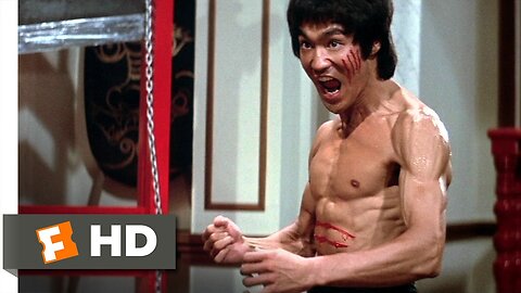 Cross kick Studio Films Bruce Lee vs Han