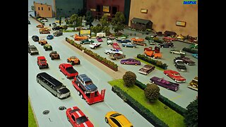 1stPix DIORAMAS: 2017 Low Rider Car & Truck Show [at the Drive-IN Grille]