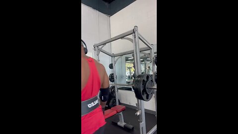 Inclining 335lb