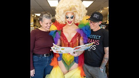 Drag Queens do NOT belong around children!