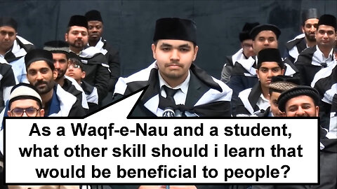 As a Waqf-e-Nau and a student, what other skill should I learn that would be beneficial to people?