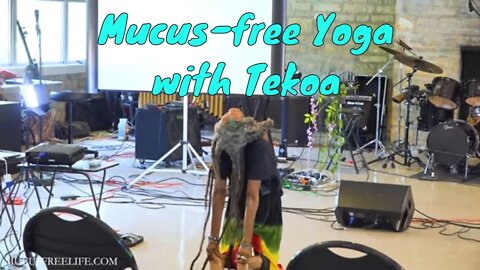 Tekoa Tafari Demonstrates Her Special Mucus-free Yoga Practices & Philosophies 🌞