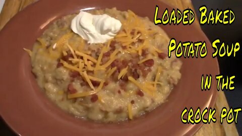 What's cooking with the Bear? Crock pot Loaded Baked Potato Soup #crockpotmeal, #potatosouprecipe