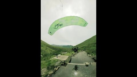 Follow Rivers Paramotor !