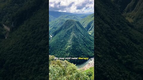 With a view like this though 😍 #hiking #summit #trekking