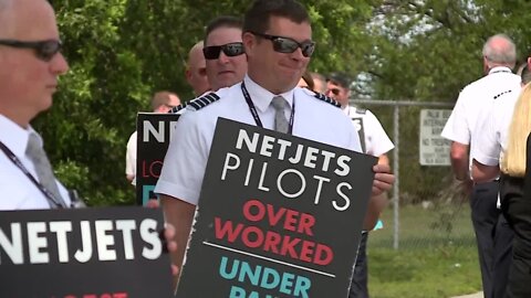 NetJets pilots picketing for better wages and quality of life, union VP says