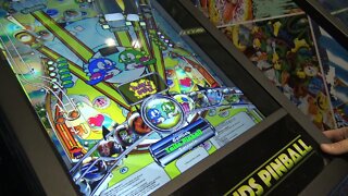 Darius & Elevator Action As Pinball Tables? Checking out the AtGames Legends Pinball