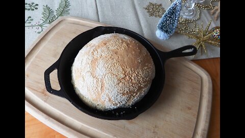 How to Bake No-Knead “Turbo” Bread in a Skillet (ready to bake in 2-1/2 hours)