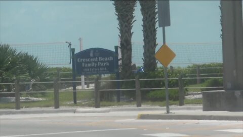 Crews installing new bridge for Margaritaville Resort in Fort Myers Beach