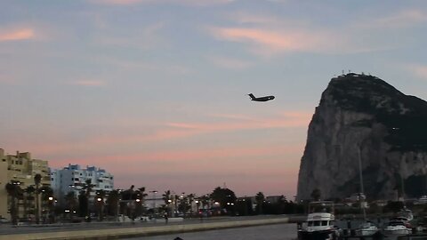 C17 Globemaster Fly by Gibraltar