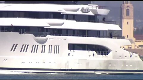 300 million dollar yacht owned by Russian oligarch is seized by US in Fiji