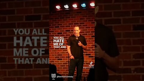 Comedian owns heckler #comedy #comedyvideo #funny #standupcomedy #joke #viral #comedian #jokes