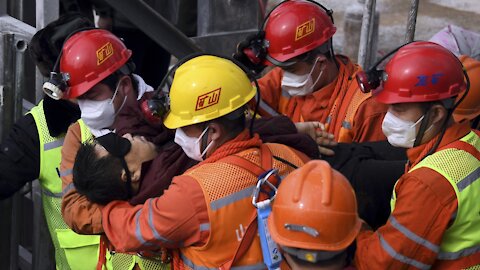 11 Workers Rescued From China Gold Mine