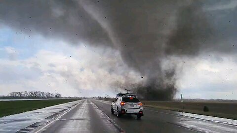 Footage of a massive Tornado in Nebraska