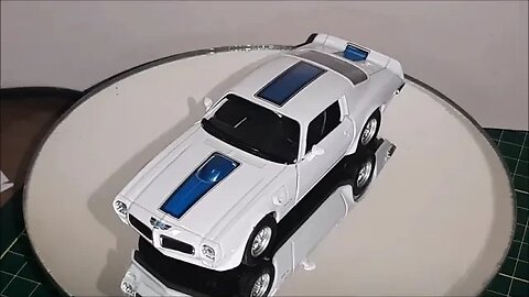 Basic Model Car: 1:36 1972 Pontiac Firebird T/A - Welly