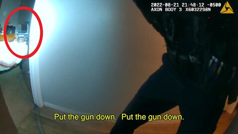 Body cam shows man pointing rifle at Fort Worth Police. Officers shoot suicidal man - Texas shooting