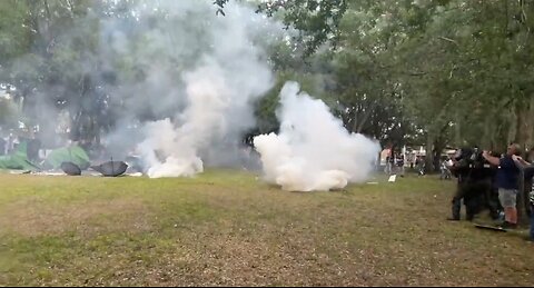 FAFO. Florida Cops Use Tear Gas, Rubber Bullets Against Pro Hamas Protesters
