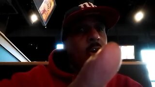 Buffalo Wings Hot chicken Sandwich review 2022