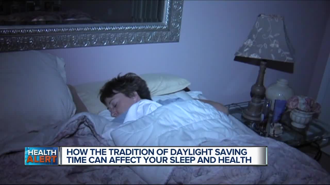 How the tradition of Daylight Saving Time can affect your sleep and health