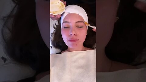 My skincare secret! HISKIN facials come with me!