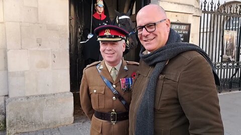 Vetran poses with the kins guard #horseguardsparade