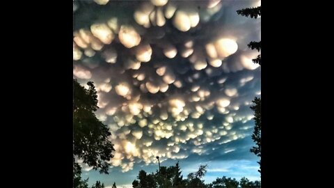 UFO or Crazy Cloud? ‘Weird Phenomenon