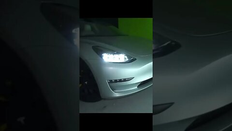 💡The Ultimate #Tesla Light Show Upgrade