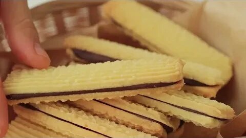 Butter crispy and chocolate finger biscuits 🧈dampifoods 21