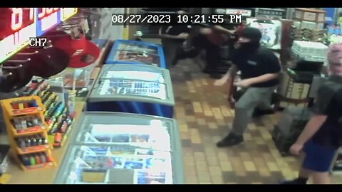 Clerk assaulted, merchandise stolen from Fox Crossing gas station