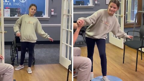 Inspirational Spinal Cord Injury Fighter Learns How To Walk Again