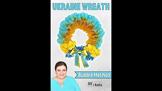 EASY Dollar Tree Deco Mesh Bubble wreath.