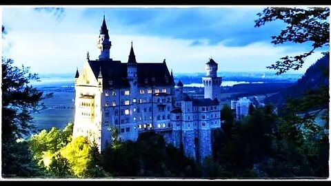 Castillo de Nouschwanstein (Castle NauschWanstein) Alemania