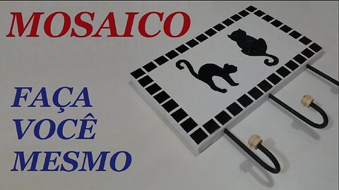 MOSAICO - CABIDEIRO COM GATINHOS @lucibuzo