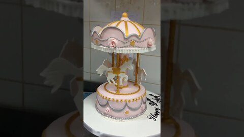 Carousel Cake Design #shortsviral #satisfying #carouseldesign