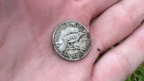 Epic finds while metal detecting in Auckland New Zealand!