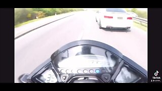 HONDA 1000 v BMW RACE