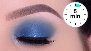 5 MINUTE Easy Blue Glitter Smokey Eyes Tutorial