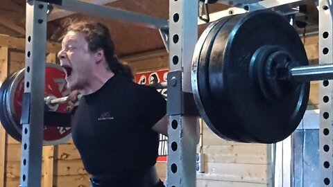 167.5 Kgs Pin Squat!